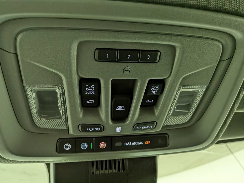 New 2026 GMC Sierra 1500 SLT w/ SLT Premium Package AWD/4WD image 29