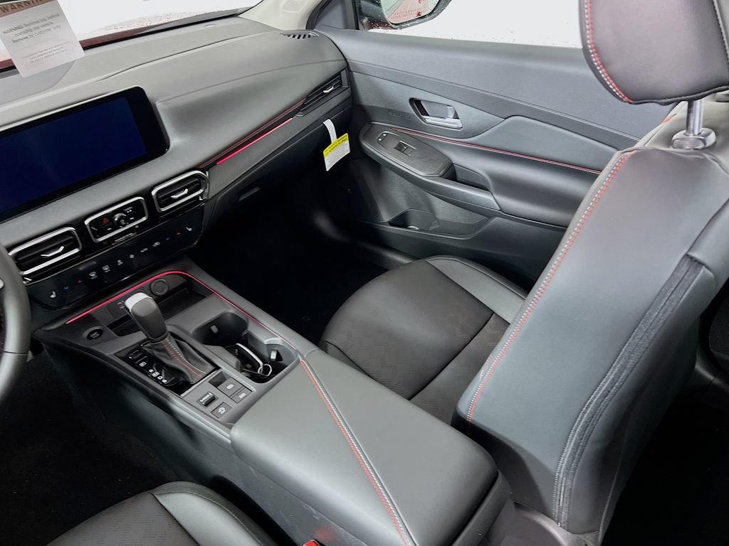 New 2026 Nissan Sentra SR w/ SR Premium Package FWD image 22