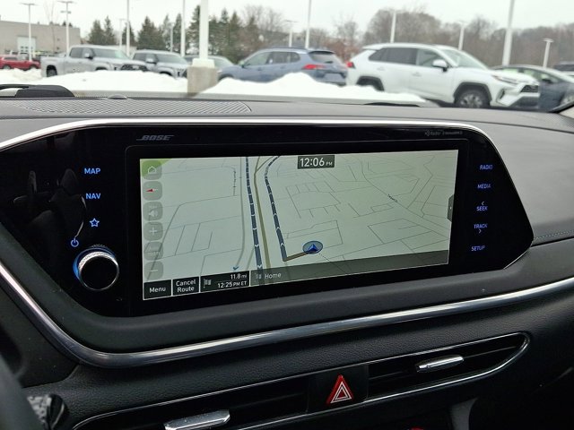 Used 2023 Hyundai Sonata Limited image 17