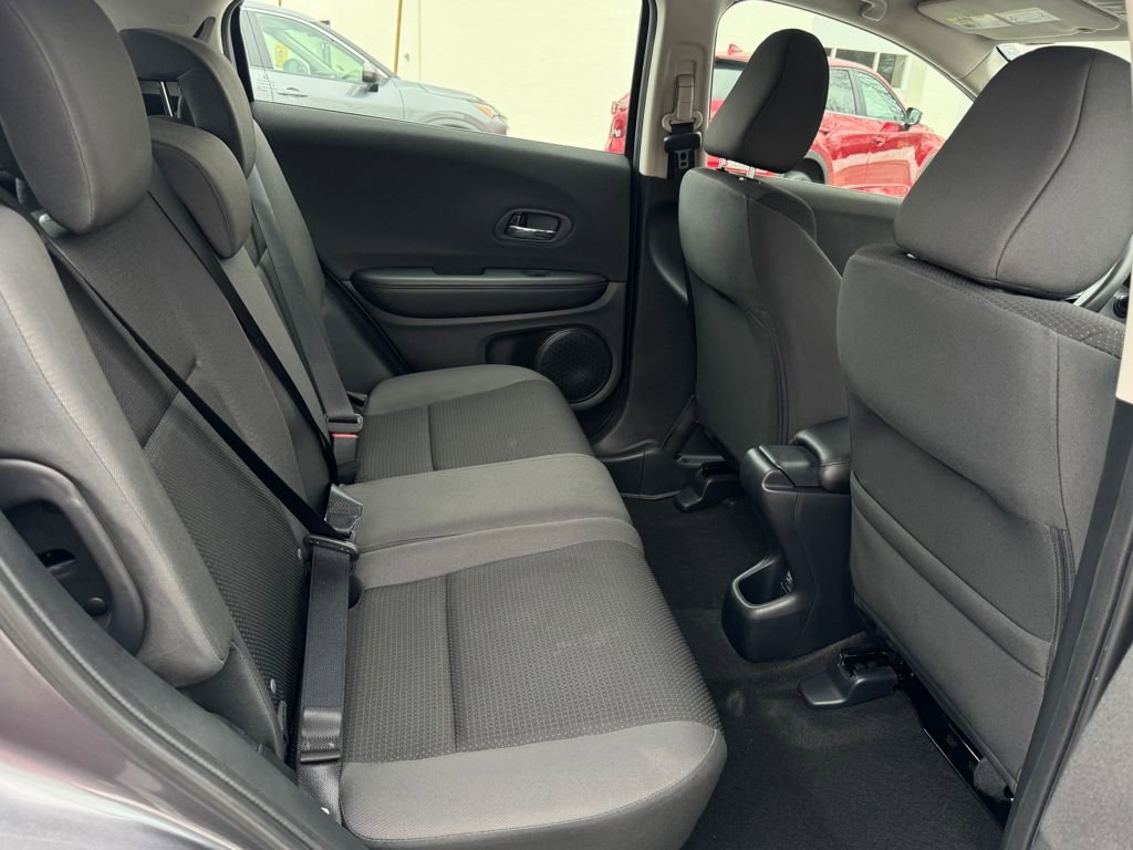 Used 2022 Honda HR-V LX image 19