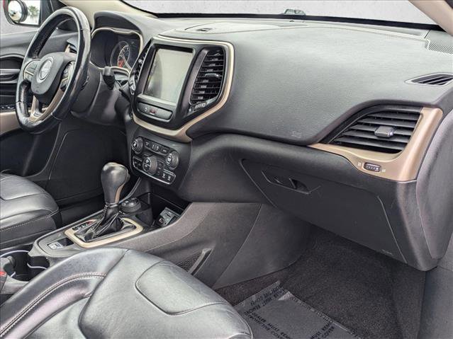 Used 2018 Jeep Cherokee Limited w/ Trailer Tow Group image 21