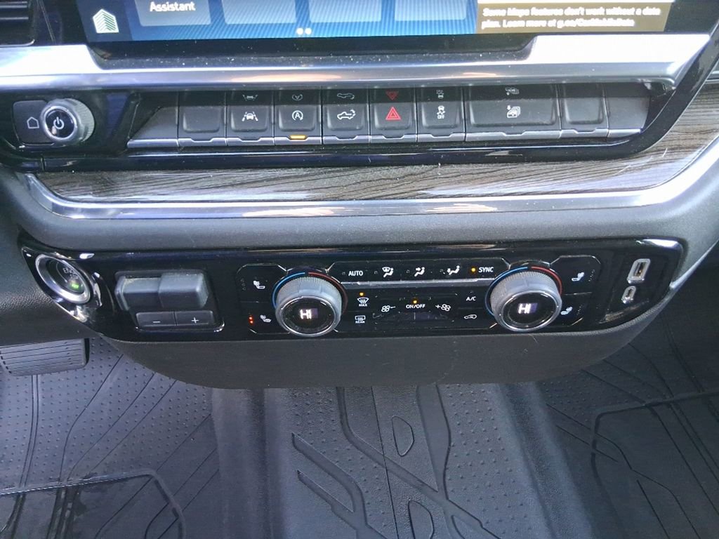 Used 2023 Chevrolet Silverado 1500 RST image 14