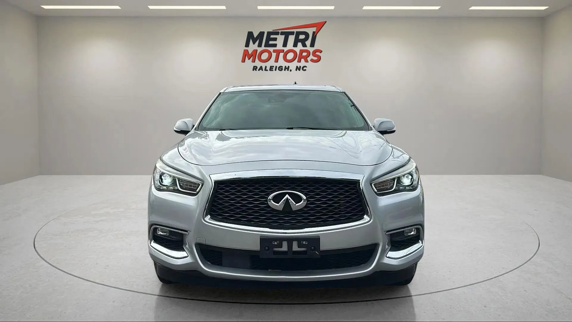 Used 2019 INFINITI QX60 Pure image 2
