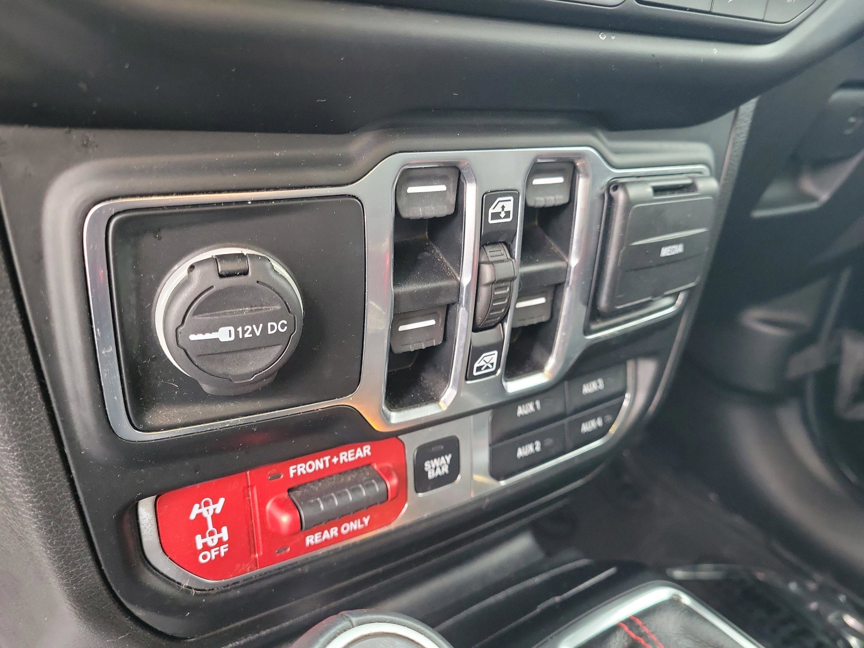 Used 2020 Jeep Wrangler Unlimited Rubicon w/ Quick Order Package 28Y Recon image 24