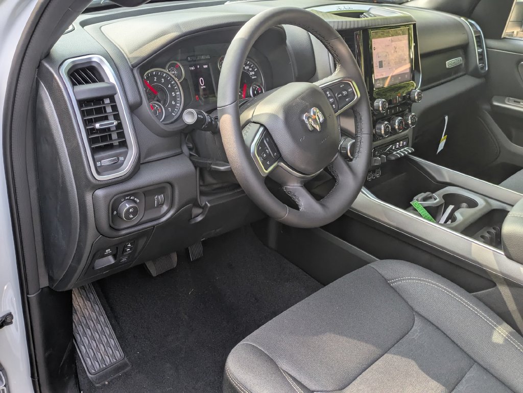 New 2026 RAM 1500 Big Horn AWD/4WD image 13