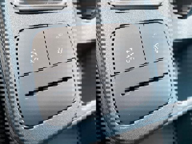 New 2026 Ford Maverick Lariat w/ Black Appearance Package image 32