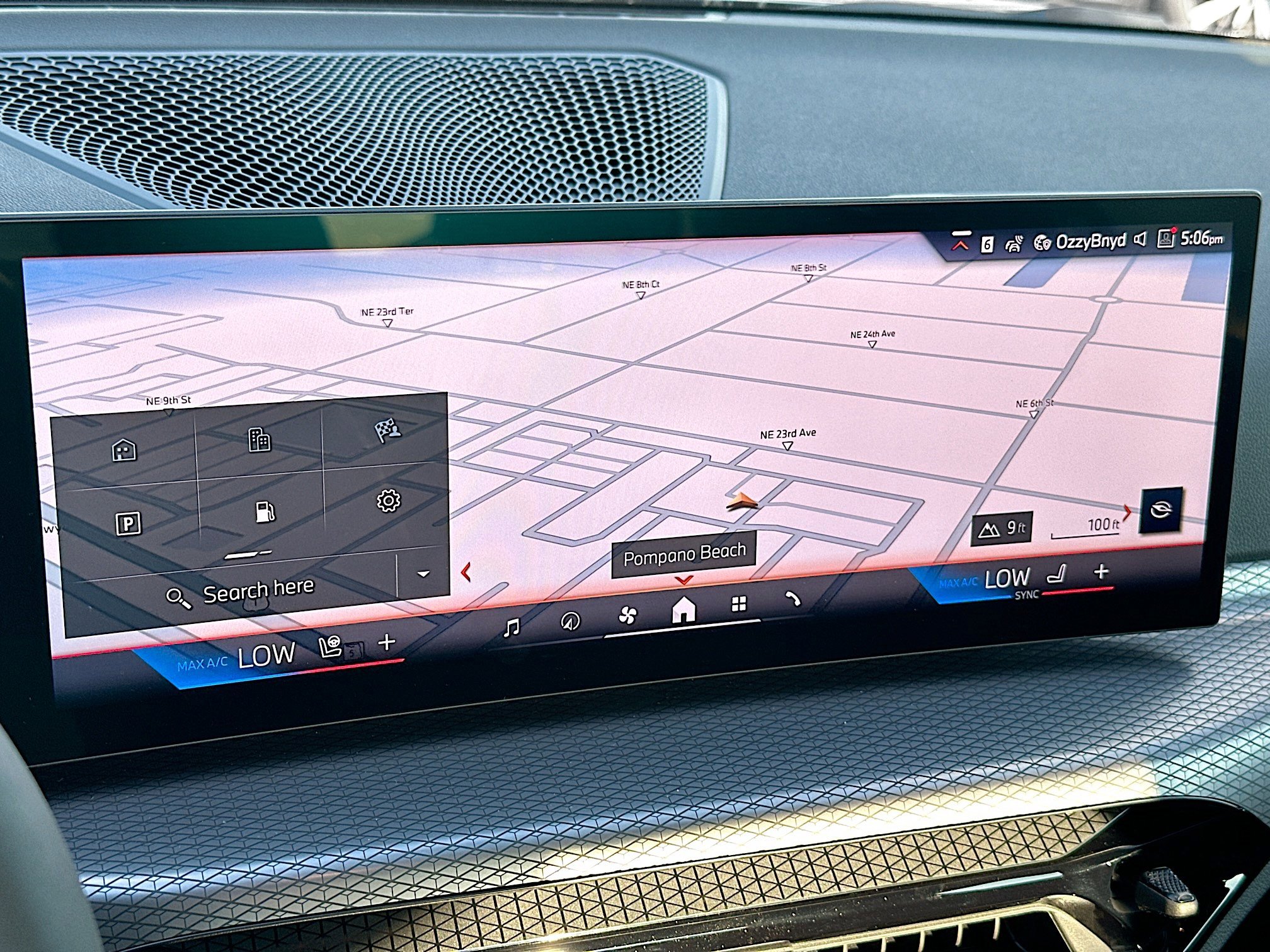 New 2026 BMW 330i Sedan w/ Premium Package image 11