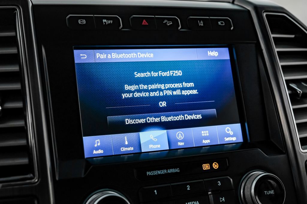 Used 2020 Ford F250 Limited image 28