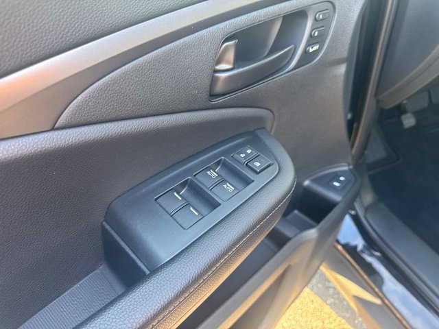 Used 2023 Honda Passport EX-L image 24