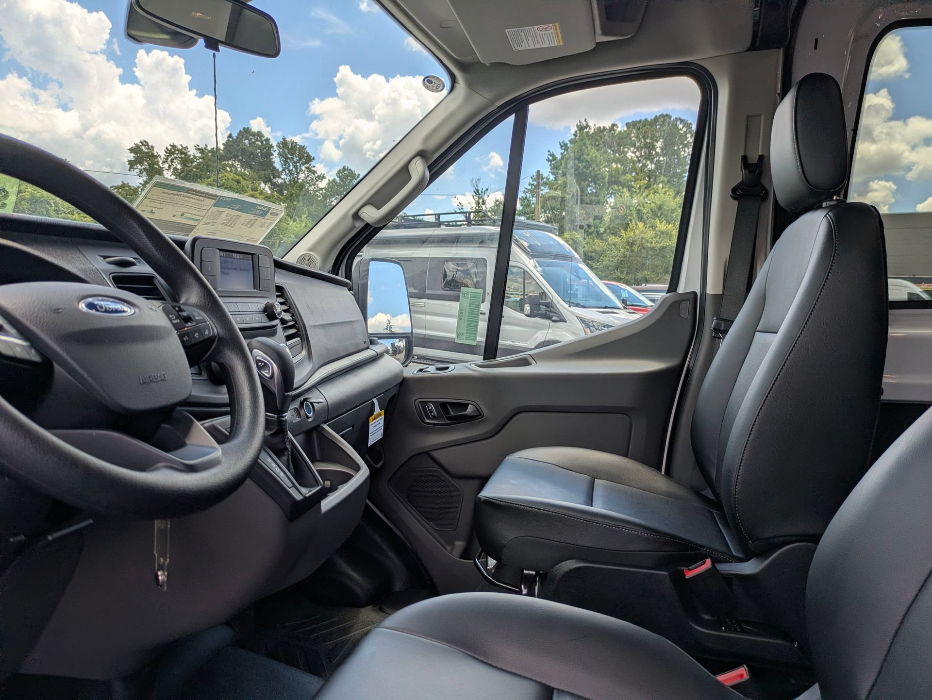 New 2025 Ford Transit 250 148 Medium Roof w/ Load Area Protection Package RWD image 20