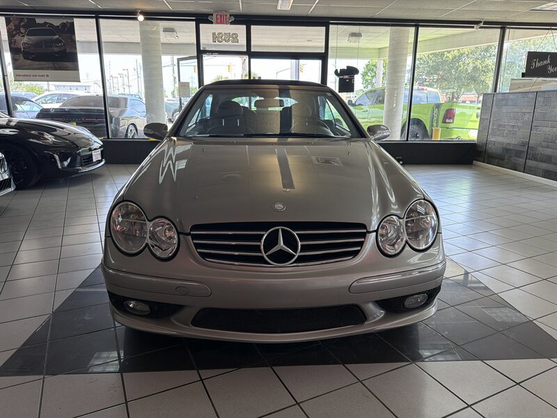 Used 2005 Mercedes-Benz CLK 500 Cabriolet image 3
