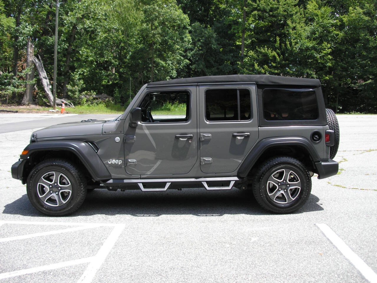 Used 2021 Jeep Wrangler Unlimited Sport AWD/4WD image 10