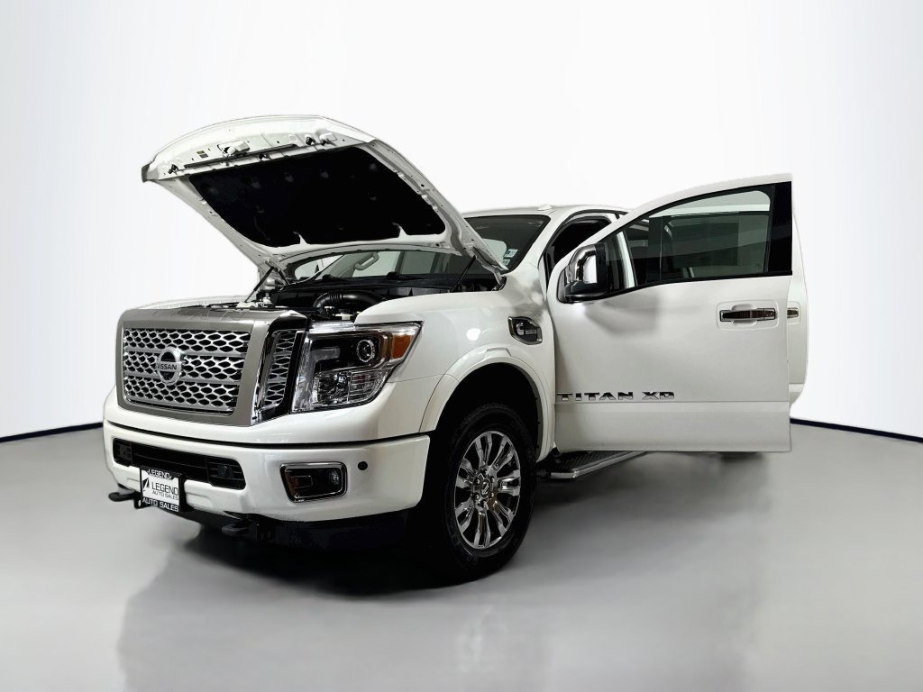 Used 2017 Nissan Titan Platinum Reserve AWD/4WD image 27