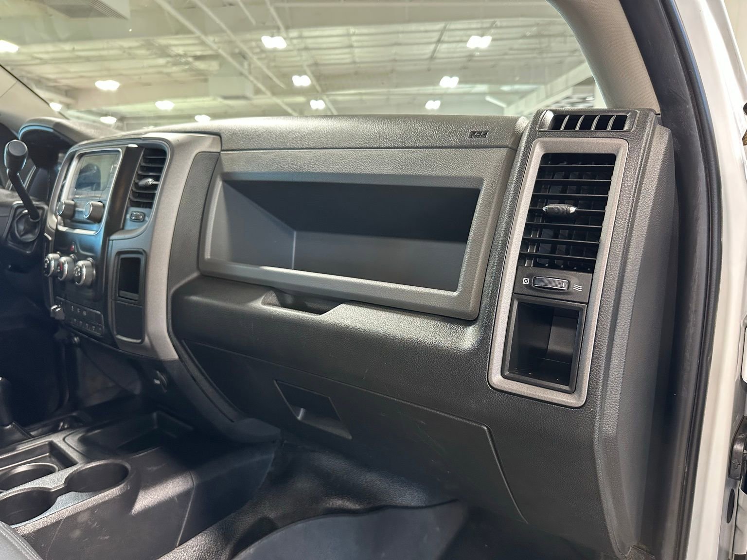 Used 2018 RAM 5500 Tradesman w/ Power Accessory Group image 27