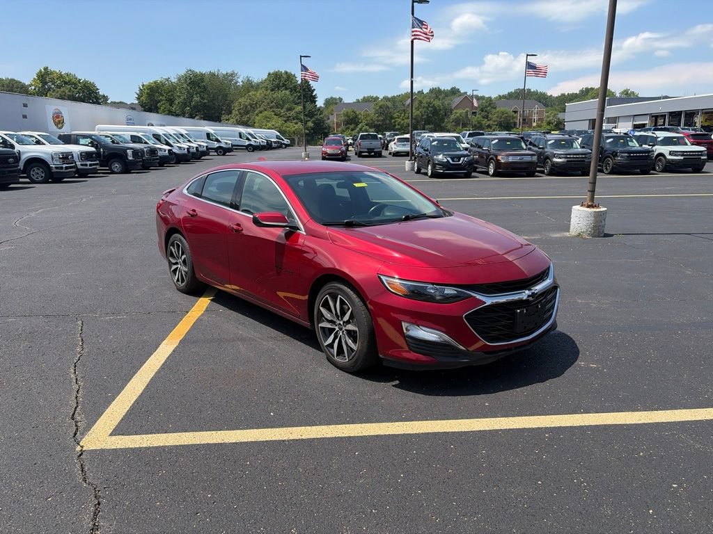 Used 2021 Chevrolet Malibu RS FWD image 3