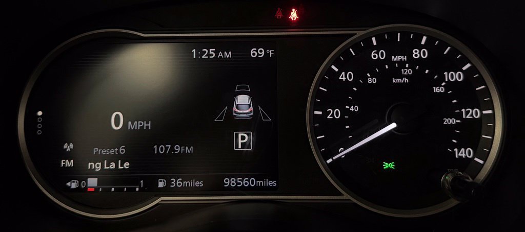 Used 2018 Nissan Kicks SV w/ Exterior Package FWD image 16