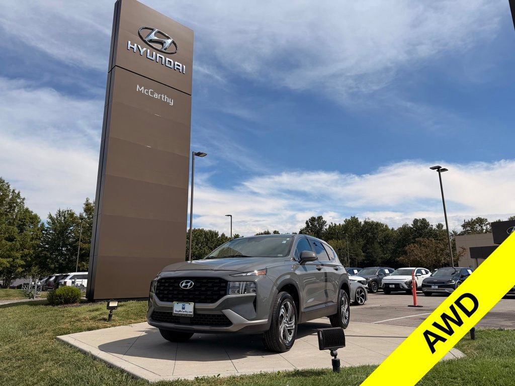 Used 2022 Hyundai Santa Fe SE AWD/4WD image 1