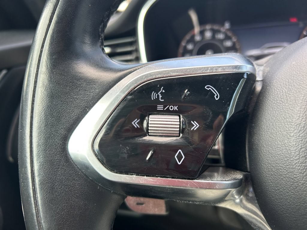 Used 2021 Jaguar F-PACE S AWD/4WD image 19