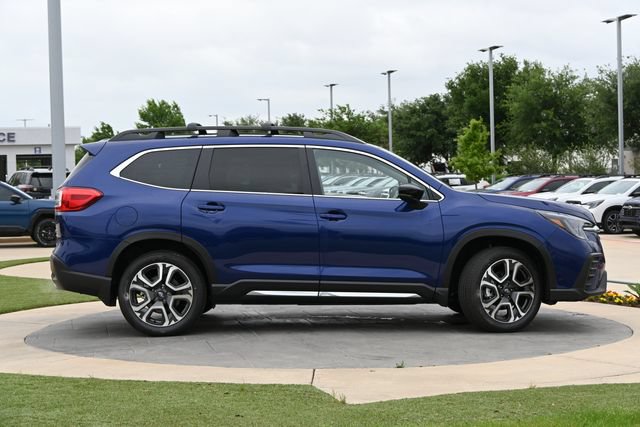 New 2026 Subaru Ascent Limited AWD/4WD image 2