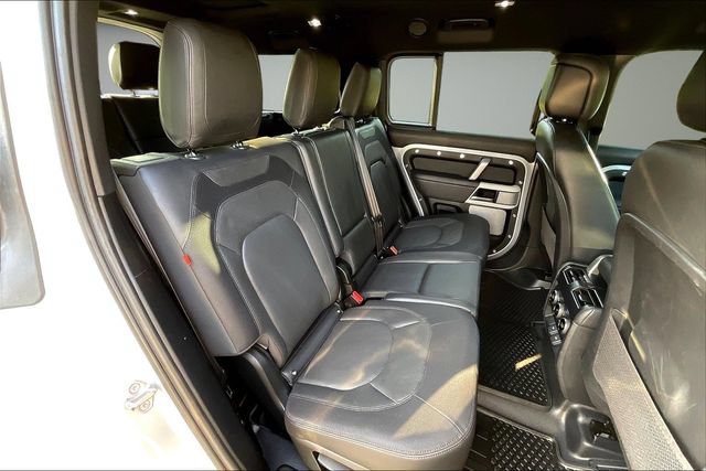 Used 2023 Land Rover Defender 130 X-Dynamic SE AWD/4WD image 26