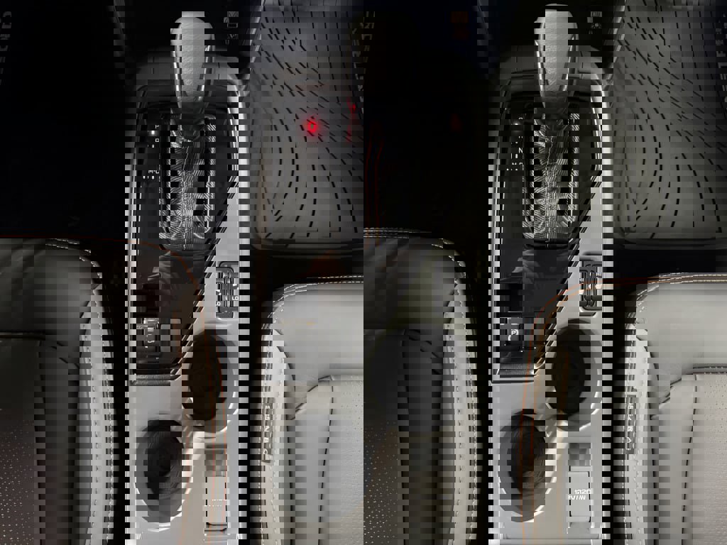 New 2026 Subaru Crosstrek 2.5i Limited w/ Crosstrek Mirror Package image 23