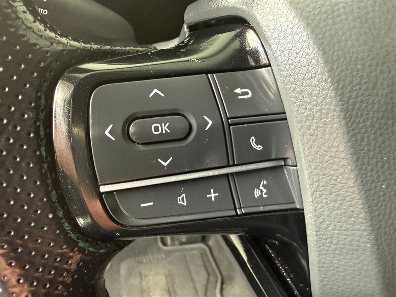 Used 2022 Toyota Mirai w/ Advanced Technology Package RWD image 20
