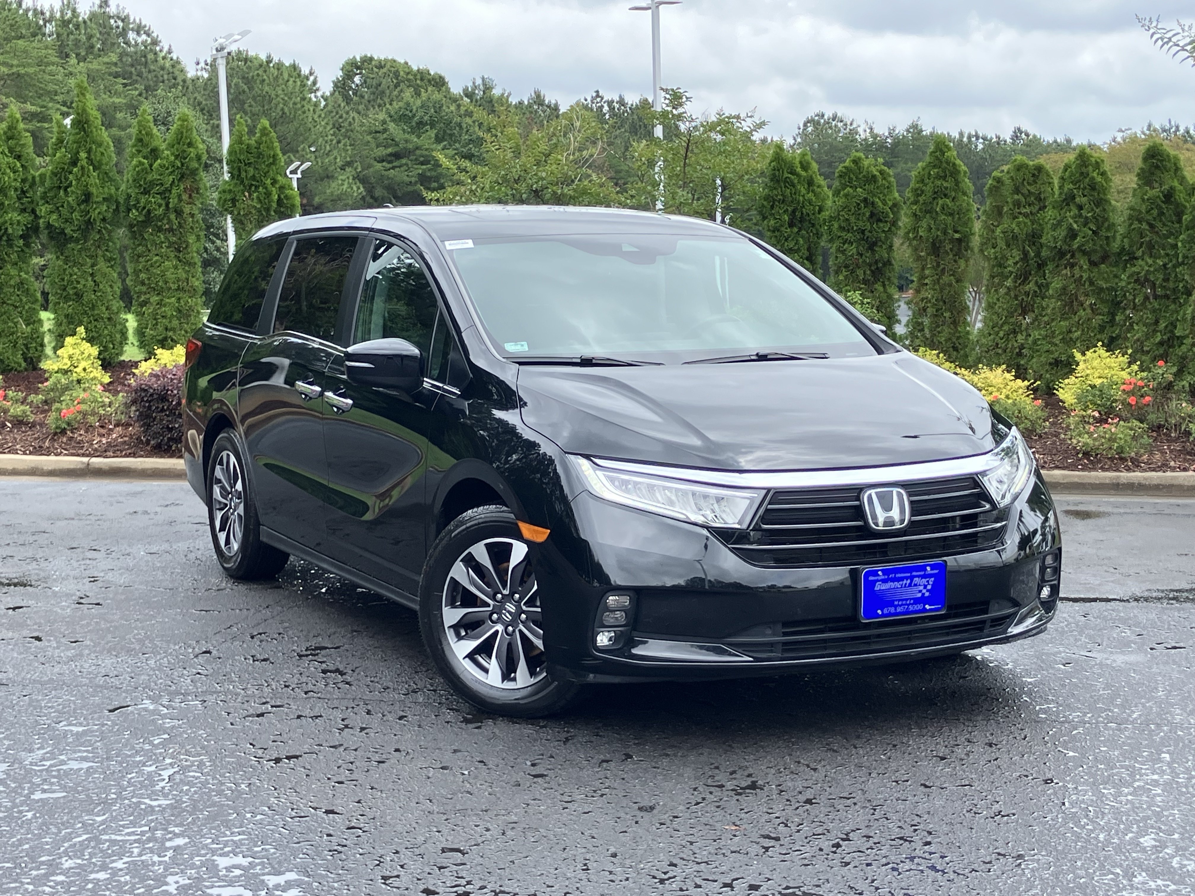 Certified 2024 Honda Odyssey EX-L image 2