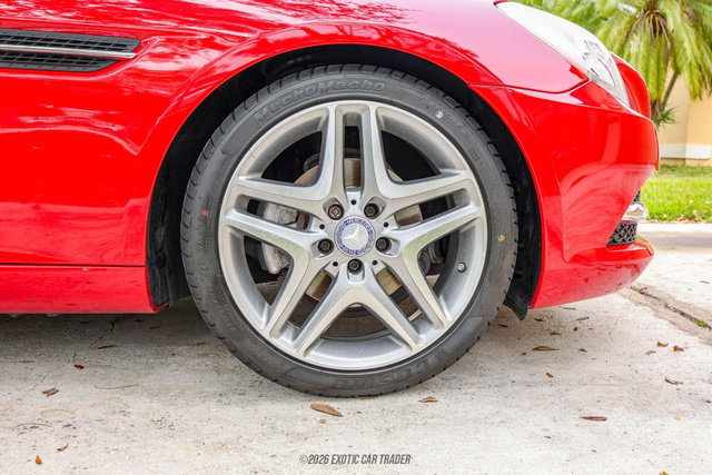 Used 2015 Mercedes-Benz SLK 250 image 64