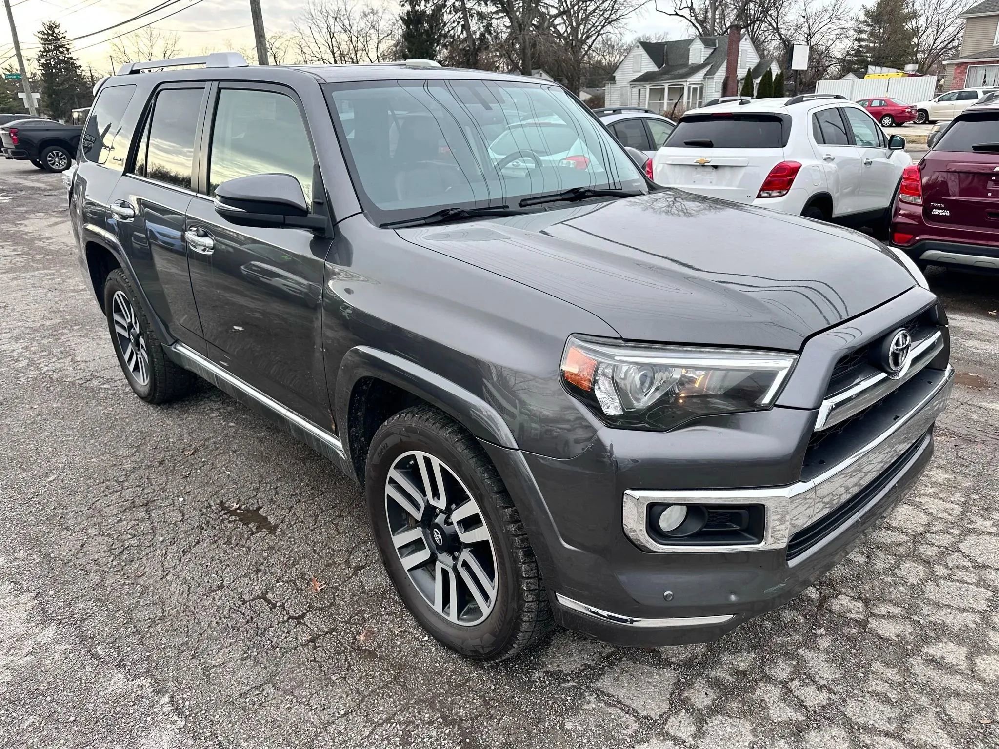 Used 2018 Toyota 4Runner Limited image 2