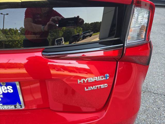 Used 2019 Toyota Prius Limited w/ Premium Convenience Package FWD image 10