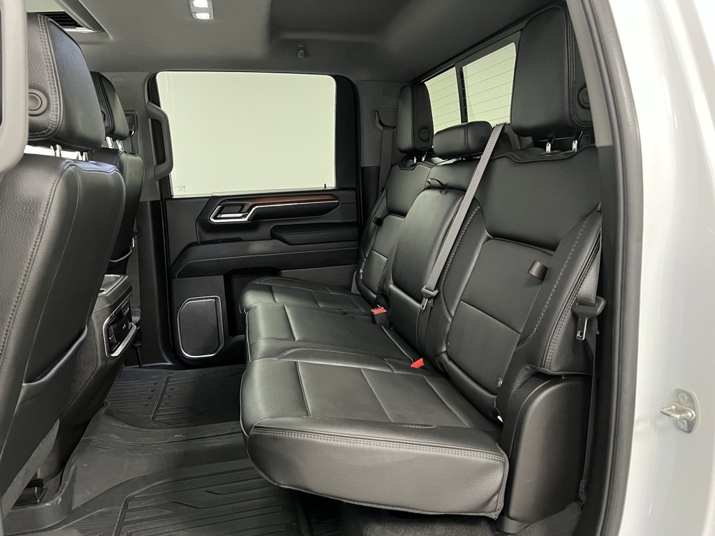 Used 2024 GMC Sierra 3500 Denali image 48