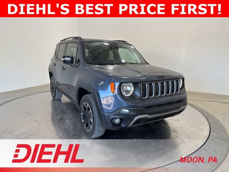 Used 2023 Jeep Renegade Latitude w/ Sun/Sound Group AWD/4WD image 1