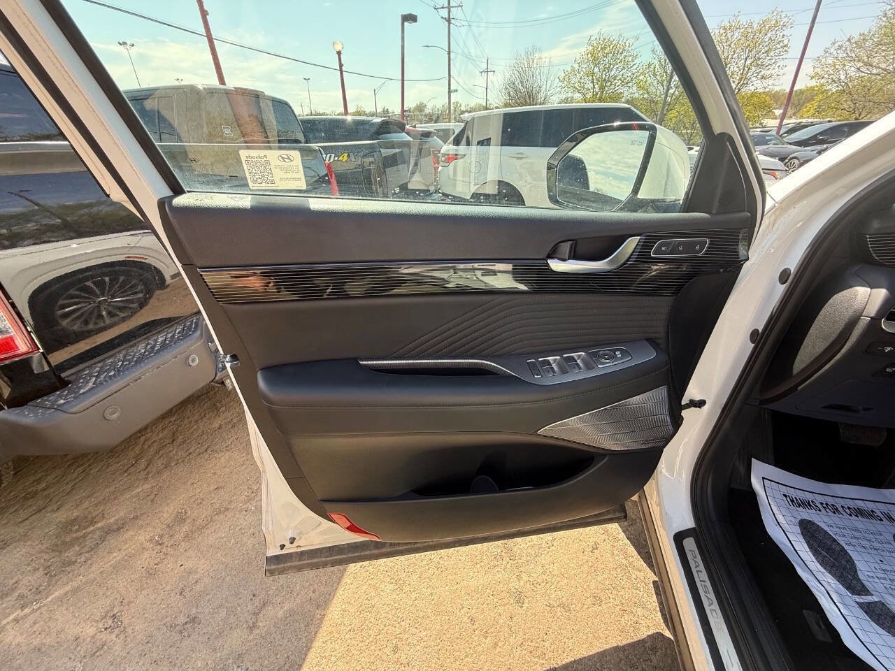 Used 2024 Hyundai Palisade Calligraphy image 10