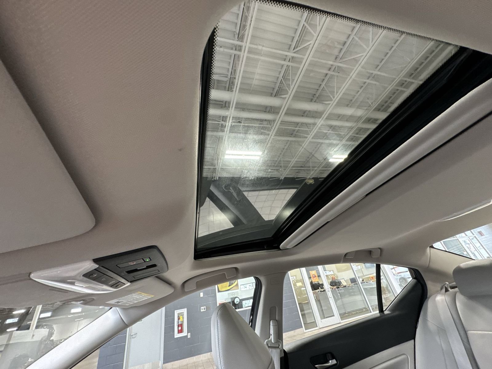 Certified 2019 Nissan Altima 2.5 Platinum AWD/4WD image 25