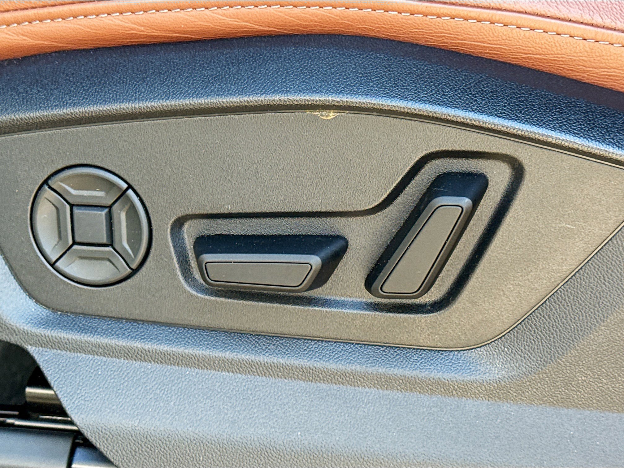 Used 2025 Audi Q7 2.0T Premium image 24