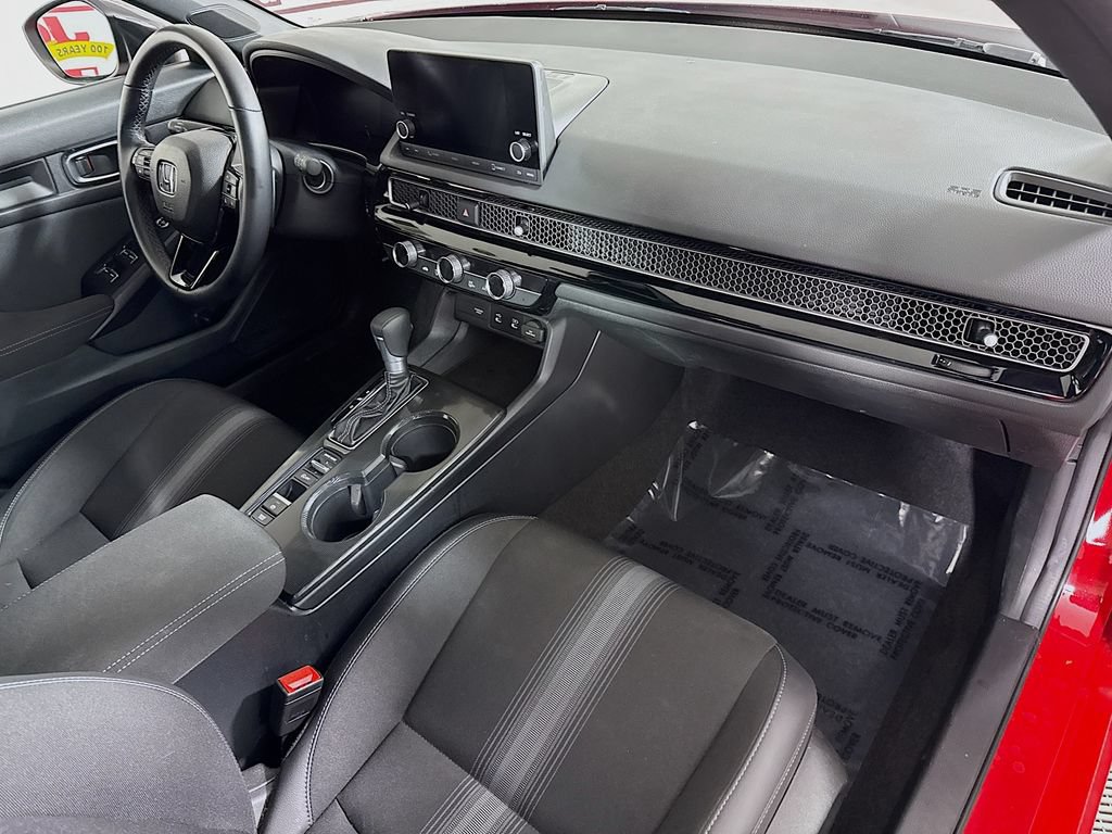 Used 2025 Honda Civic Sport image 29