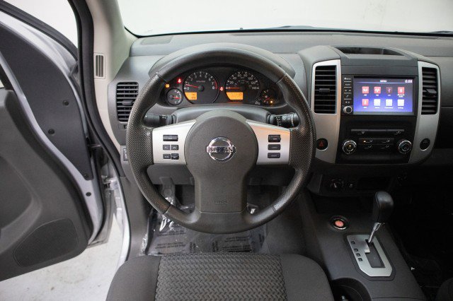 Used 2020 Nissan Frontier SV w/ SV Utility Package image 24