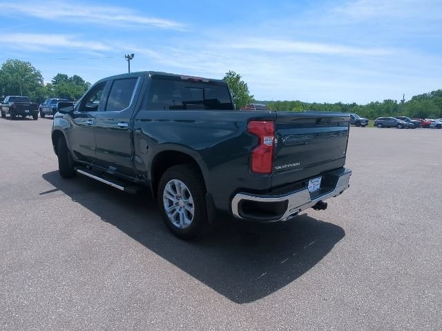 Used 2025 Chevrolet Silverado 1500 LTZ w/ Technology Package AWD/4WD image 34
