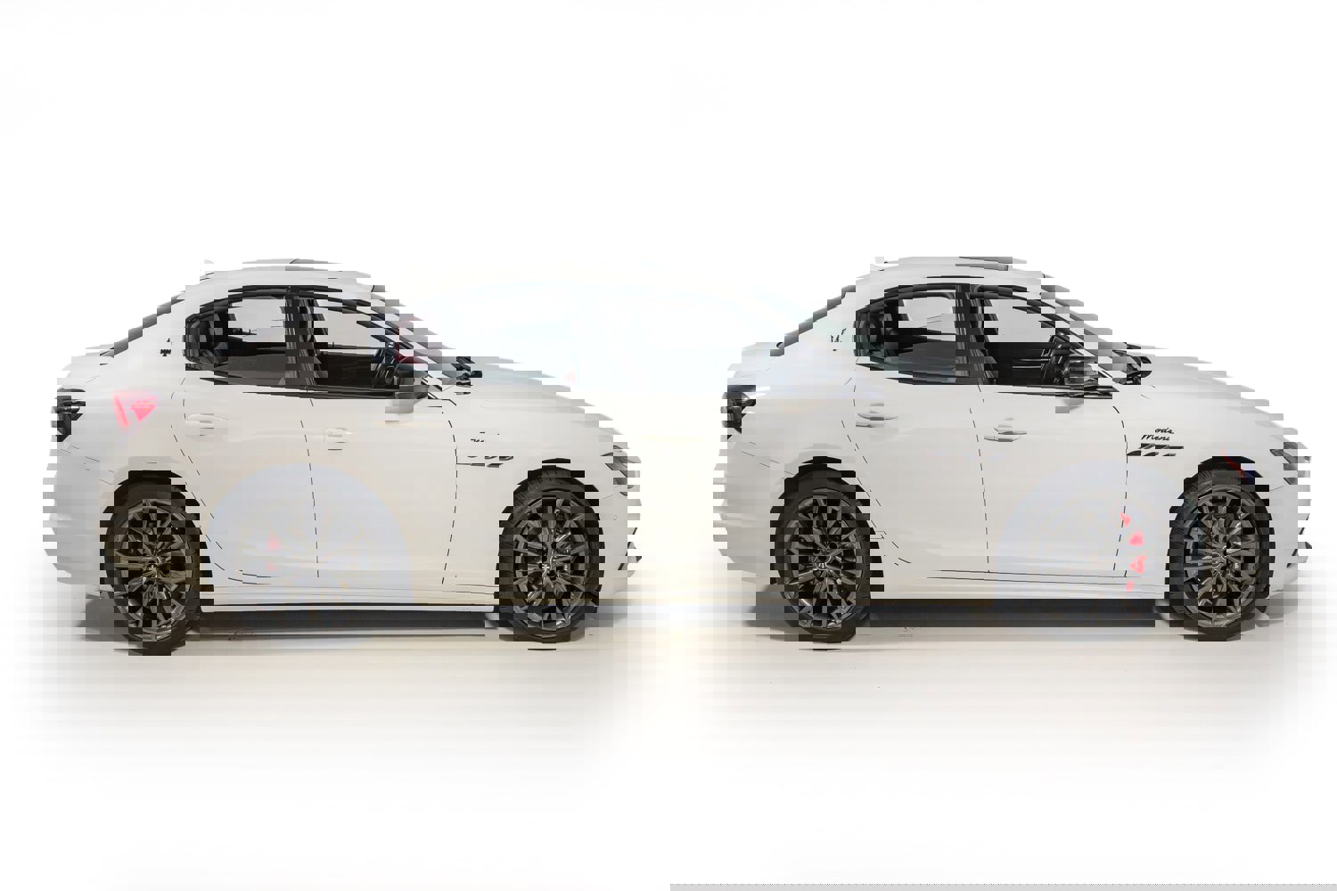 Used 2022 Maserati Ghibli Modena Q4 image 8