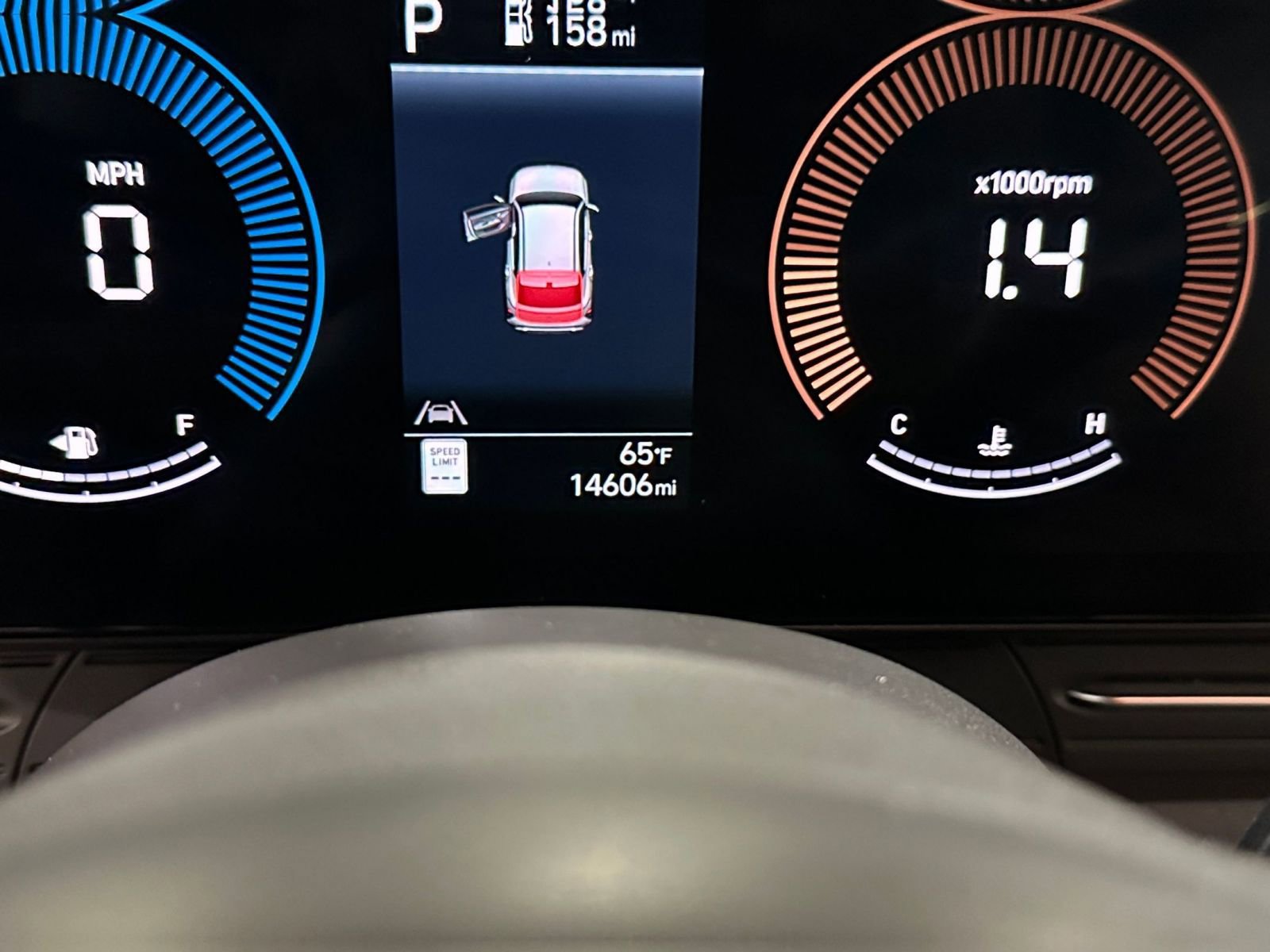 Used 2025 Hyundai Kona SEL image 40