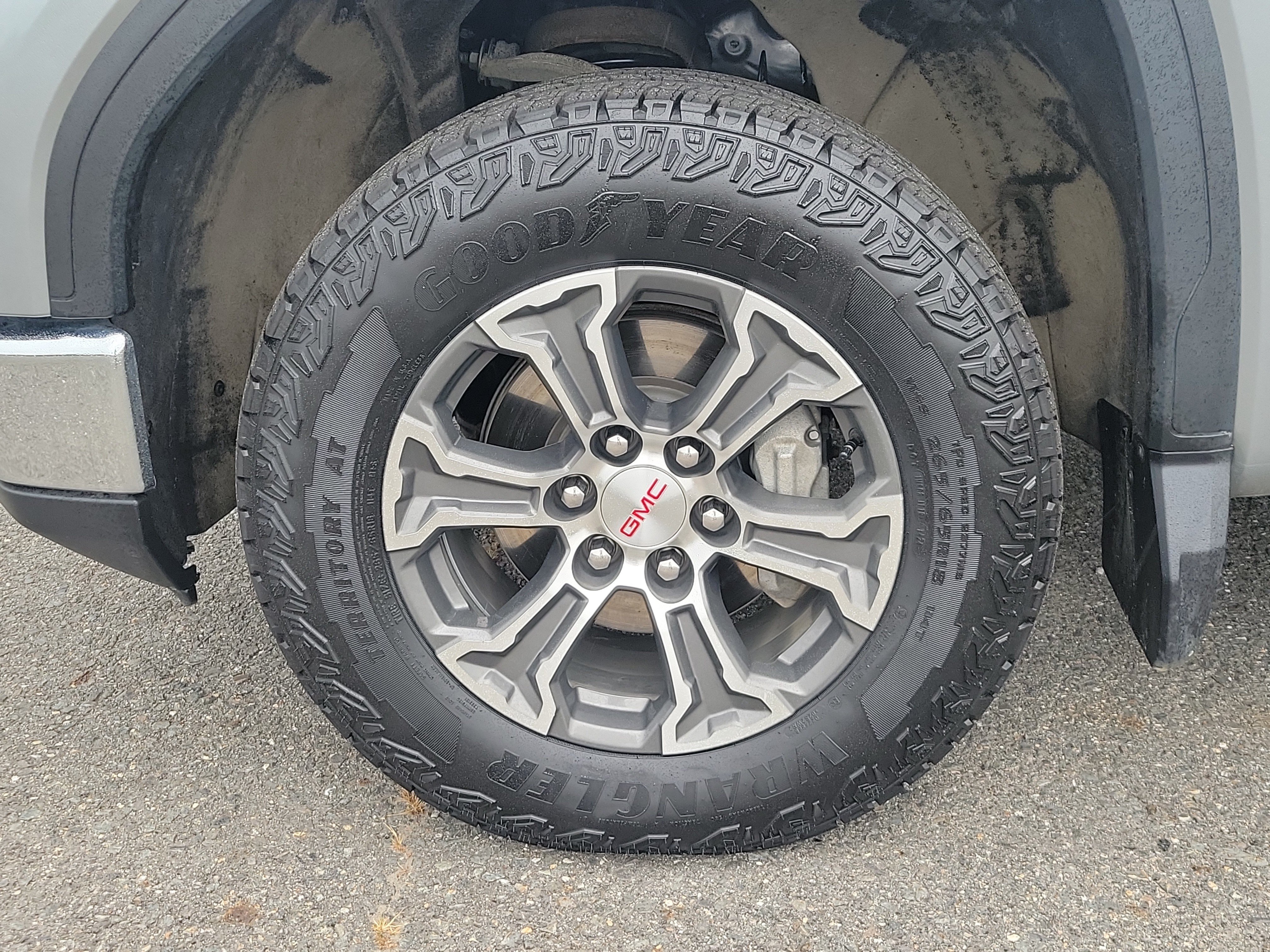 Used 2023 GMC Sierra 1500 SLE AWD/4WD image 12