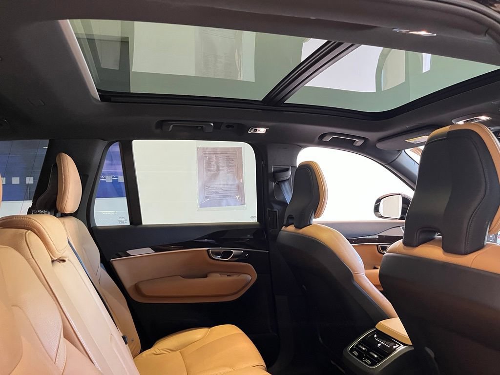 Used 2019 Volvo XC90 T6 Momentum w/ Protection Package AWD/4WD image 35