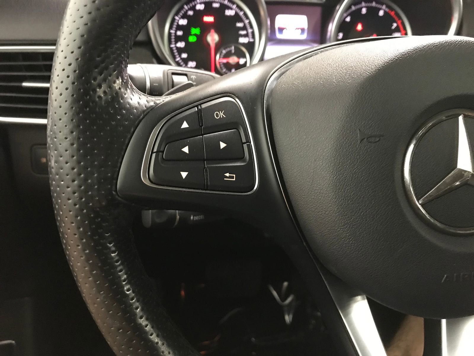 Used 2016 Mercedes-Benz GLE 350 4MATIC image 17