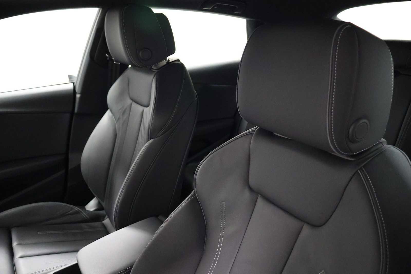 Used 2023 Audi A5 2.0T Premium w/ Convenience Package image 17