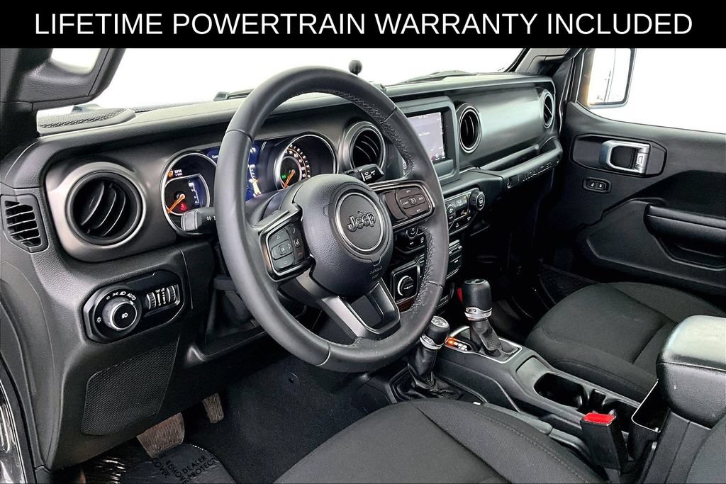 Used 2021 Jeep Wrangler Unlimited Sport AWD/4WD image 16