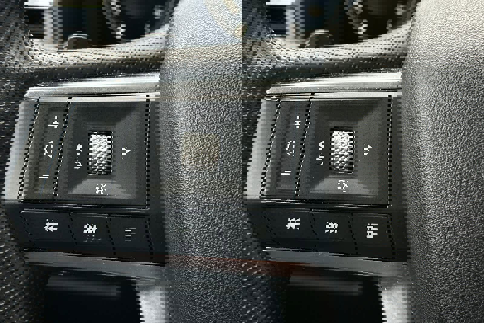 Used 2024 Mitsubishi Outlander Ralliart image 28