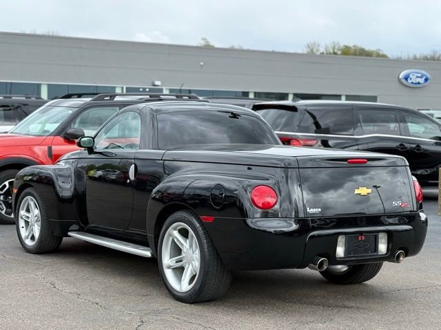 Used 2003 Chevrolet SSR w/ Preferred Equipment Group RWD image 40