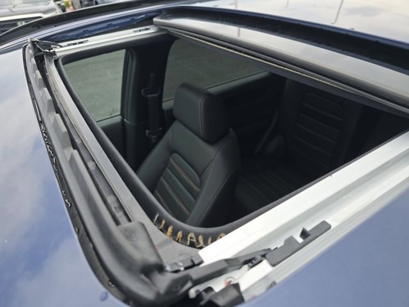 New 2026 Honda CR-V Sport Touring image 4