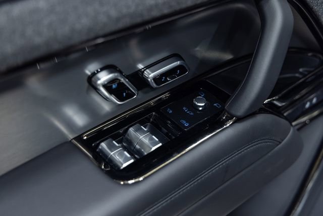 Used 2024 Land Rover Range Rover Sport Dynamic SE image 12