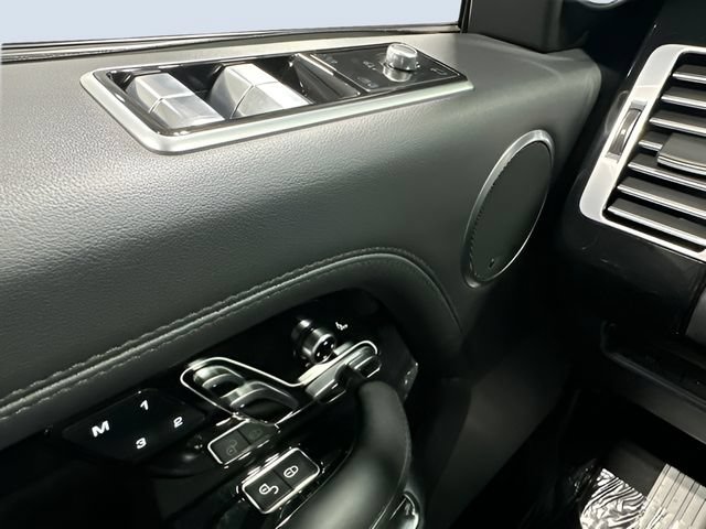 Used 2019 Land Rover Range Rover Supercharged AWD/4WD image 21